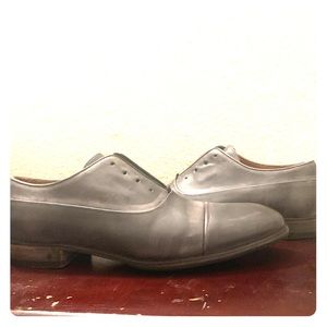 Men’s John Varvatos shoes